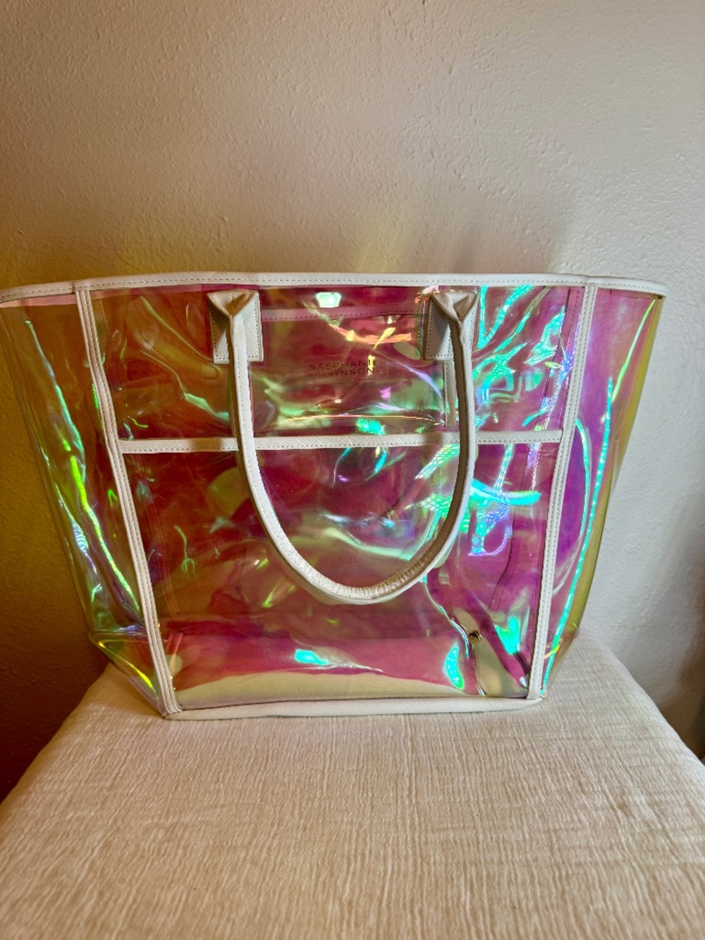 Stephanie Johnson 2 piece Trave Set Miami Carryall Tote and Makeup Case